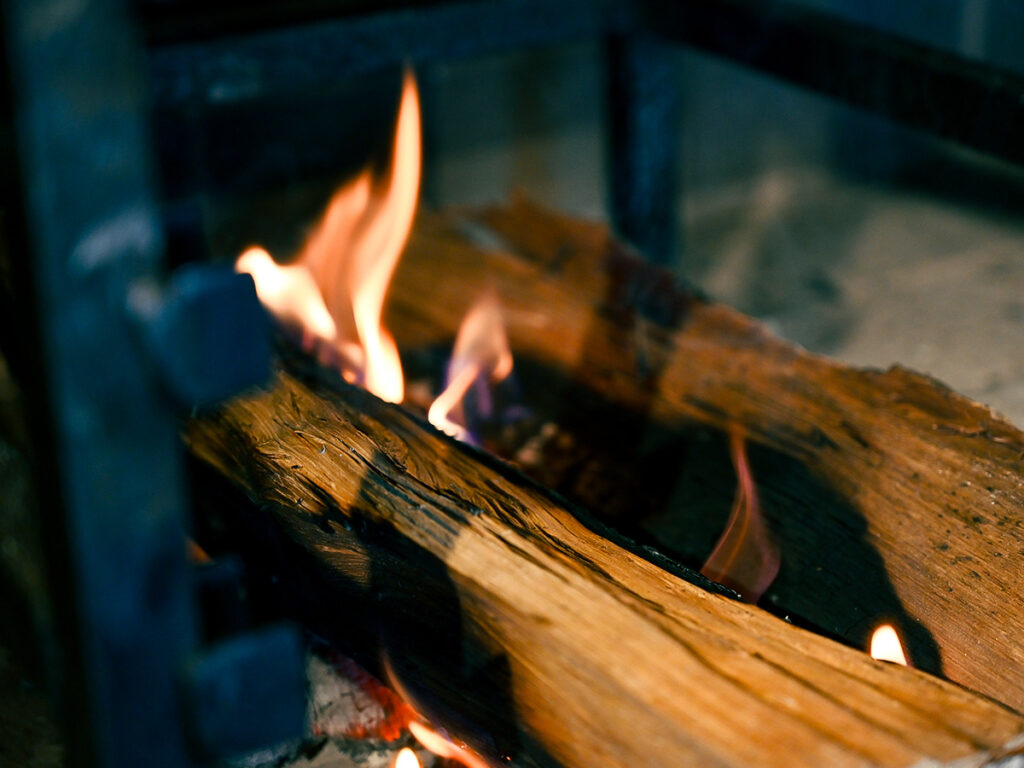 薪と炎